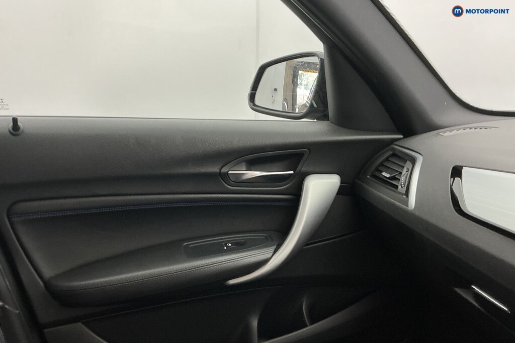 BMW 1 Series 118I 1.5 Sport Nav #26