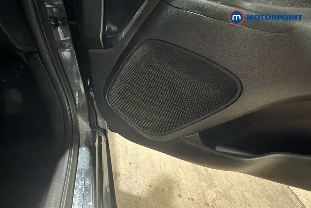 Peugeot 108 1.0 Collection Euro 6 Ss Green #17