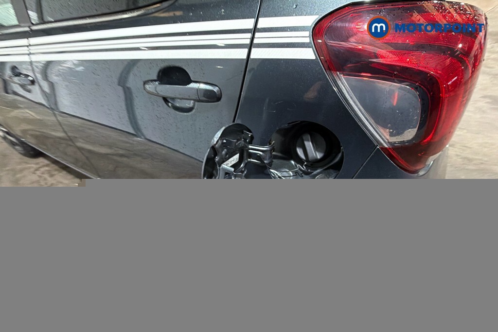 Peugeot 108 1.0 Collection Euro 6 Ss Green #21