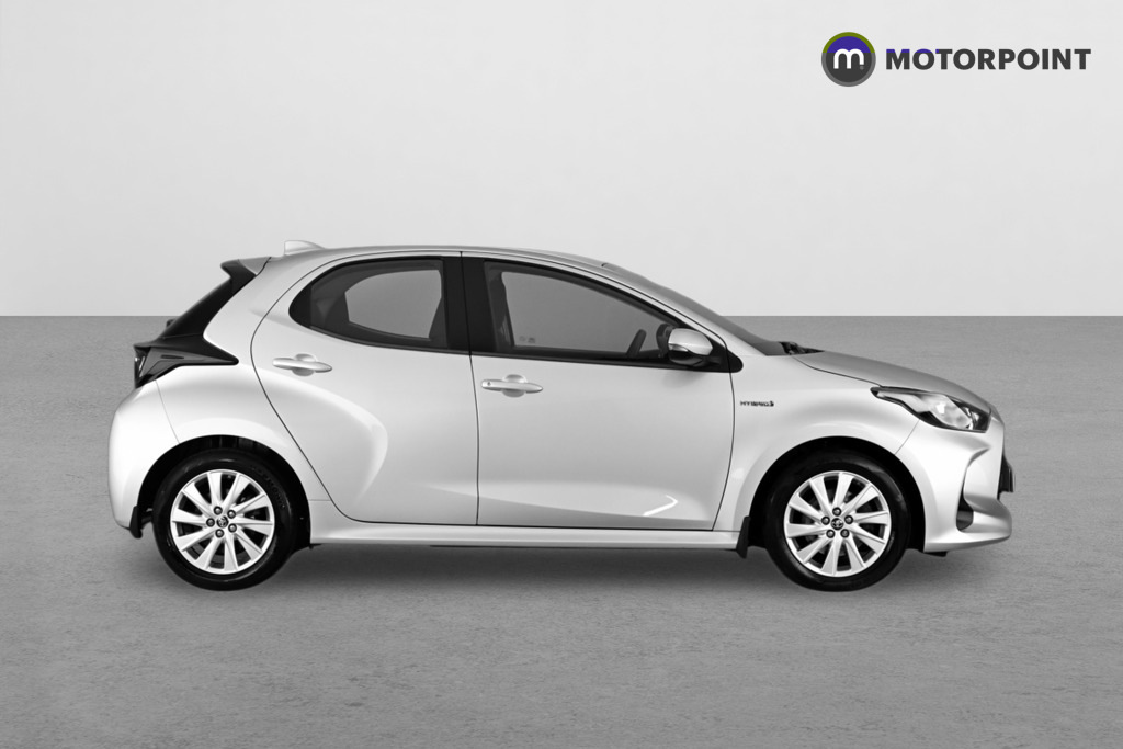 Toyota Yaris 1.5 Hybrid Design Cvt #5