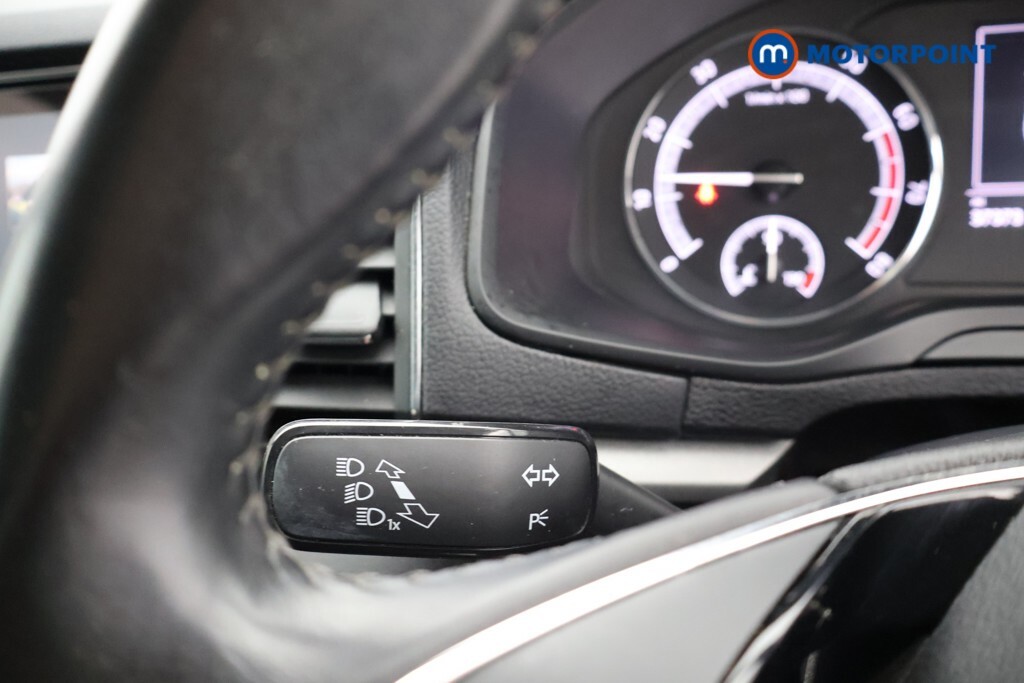 Skoda Karoq Karoq 1.5 Tsi Act Se Technology Suv Dsg Black #12