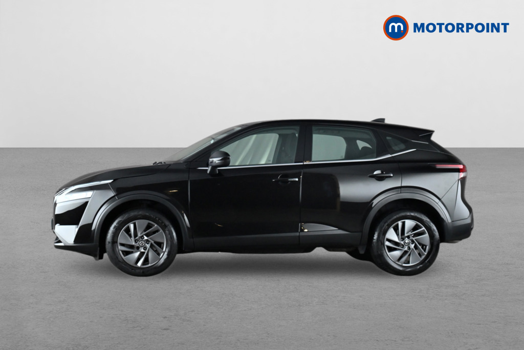 Nissan Qashqai 1.3 Dig-t Mh Acenta Premium Black #3