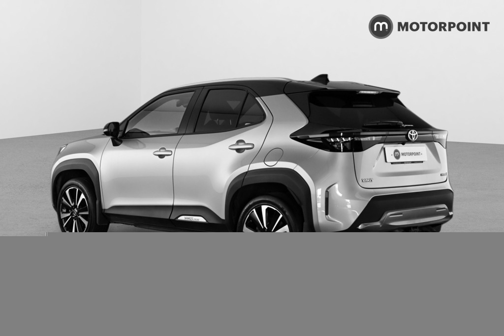 Toyota Yaris Cross 1.5 Hybrid Premiere Edition Cvt Black #5