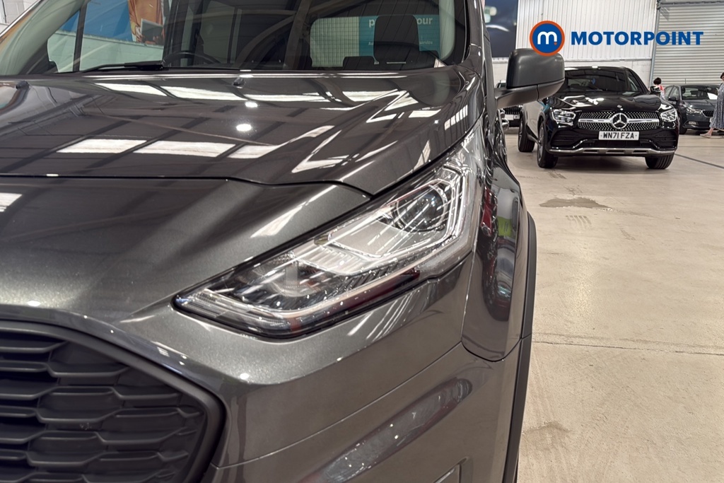 Ford Tourneo Connect 1.5 Ecoboost Titanium Mpv Dct Euro 6 S Black #20