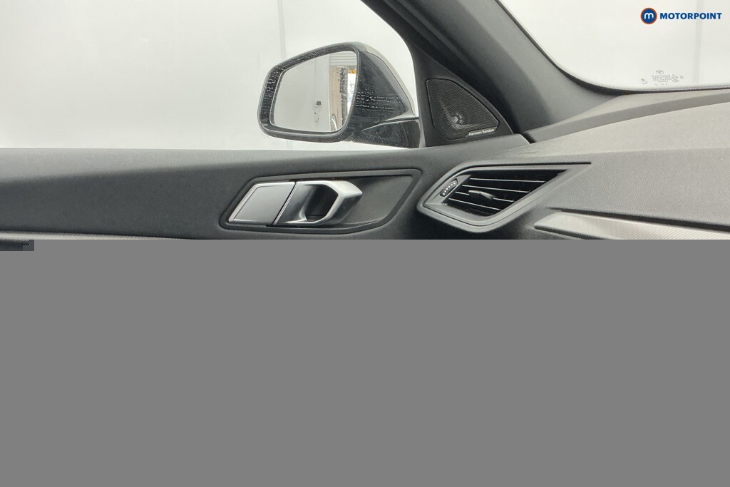 BMW 1 Series 118I 136 Sport Step Live Cockpit Pro Black #24