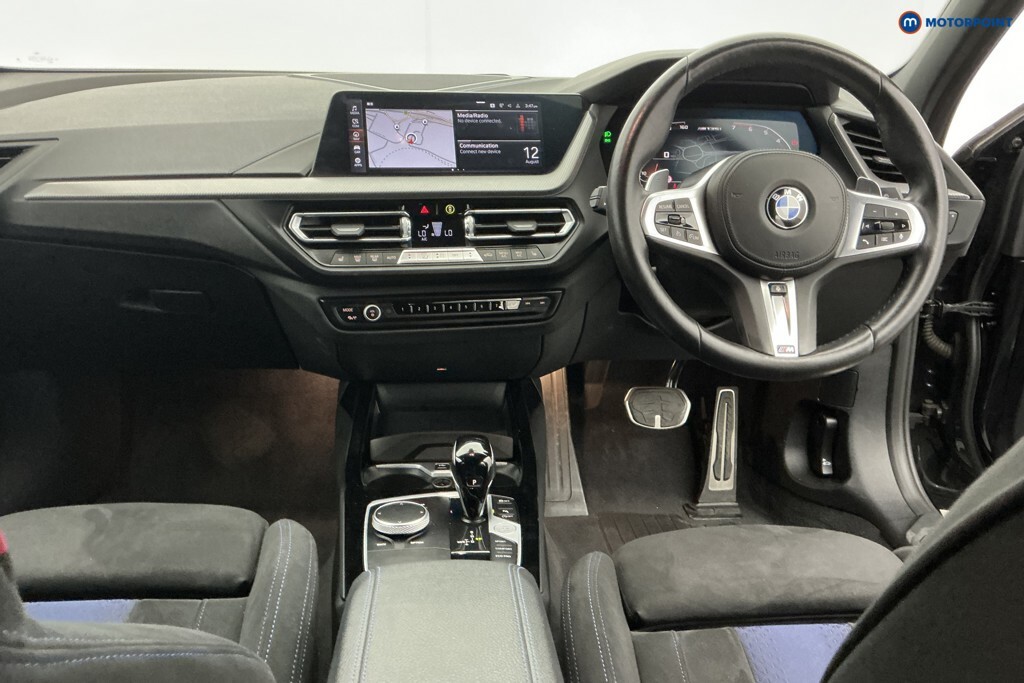 BMW 1 Series 118I 136 Sport Step Live Cockpit Pro Black #19