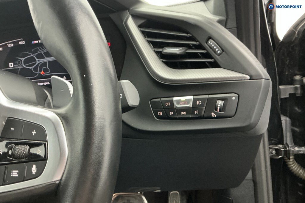 BMW 1 Series 118I 136 Sport Step Live Cockpit Pro Black #27