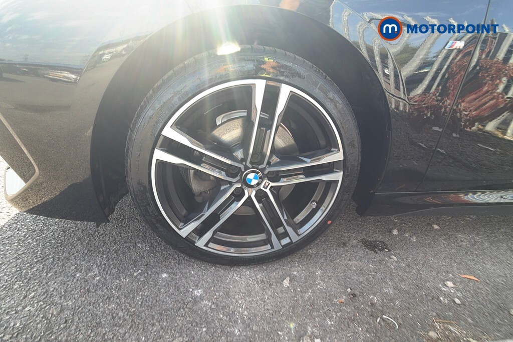 BMW 2 Series 1.5 218I M Sport Saloon Dct Euro 6 Ss White #27
