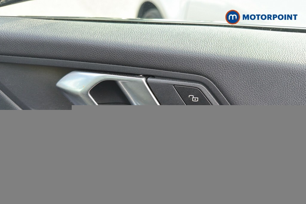 BMW 2 Series 1.5 218I M Sport Saloon Dct Euro 6 Ss White #28