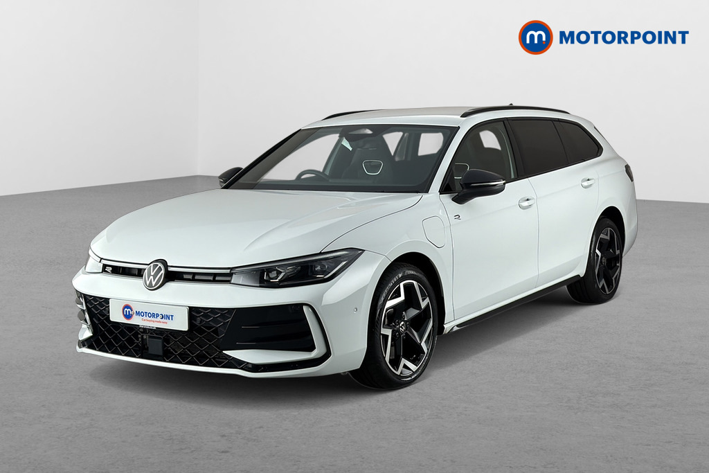Volkswagen Passat 1.5 Tsi Ehybrid R-line Dsg White #3