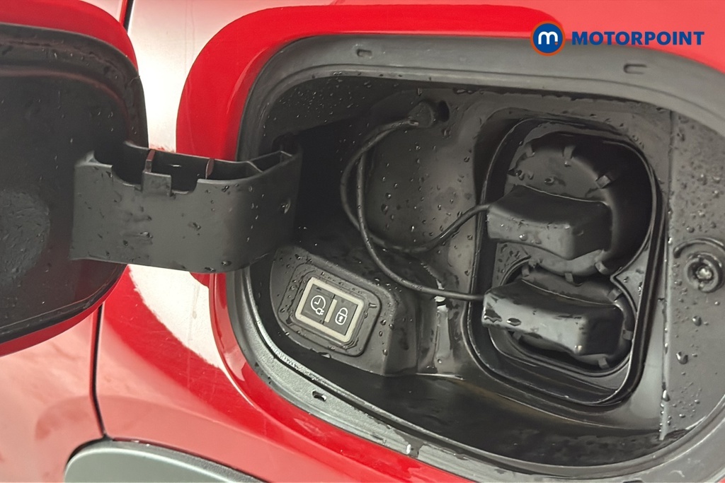 Fiat 600e New Fiat 600E La Prima 54Kwh 154Hp  #35
