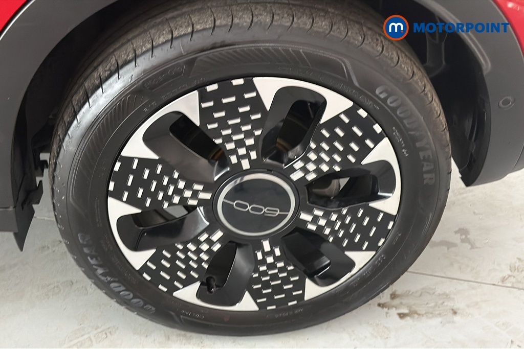 Fiat 600e New Fiat 600E La Prima 54Kwh 154Hp  #39