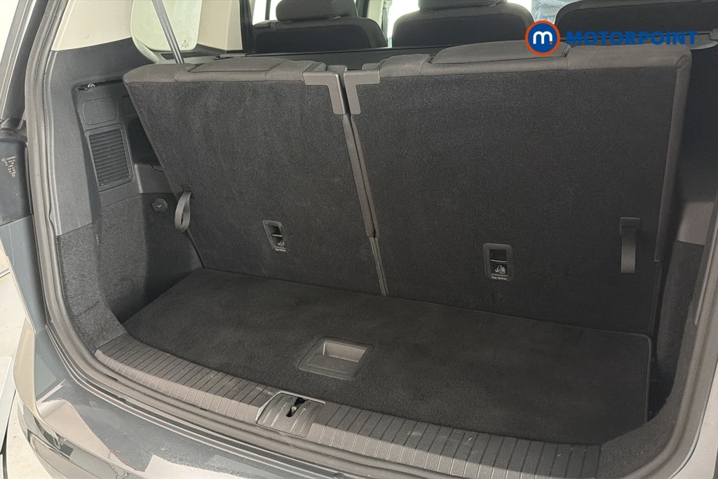 Volkswagen Touran 1.5 Tsi Match 150 Bhp Blue #34