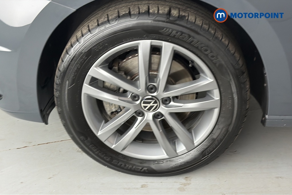 Volkswagen Touran 1.5 Tsi Match 150 Bhp Blue #41
