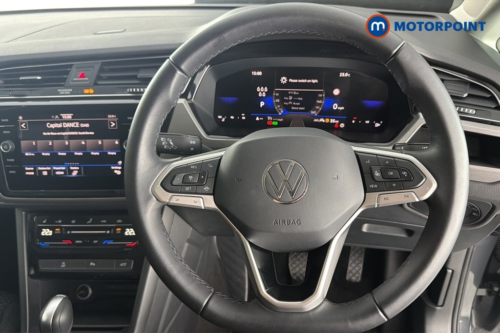 Volkswagen Touran 1.5 Tsi Match 150 Bhp Blue #10