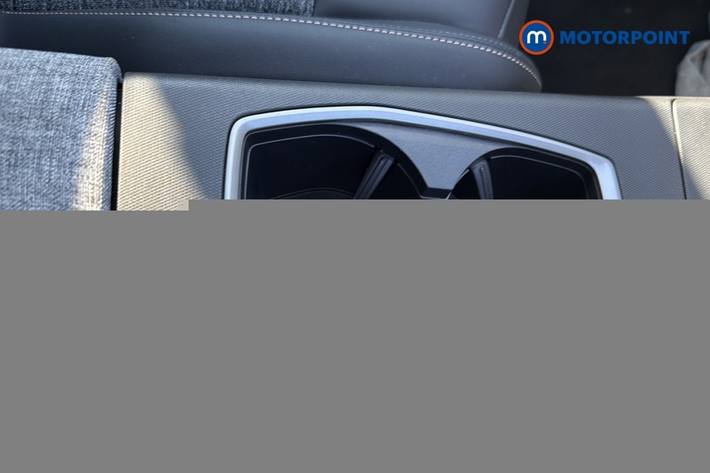 Peugeot 5008 157Kw Gt 73Kwh Blue #17