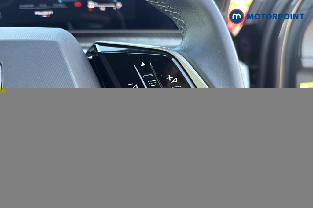 Peugeot 5008 157Kw Gt 73Kwh Blue #9