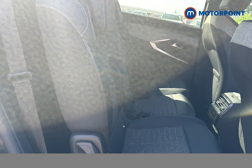 Peugeot 5008 157Kw Gt 73Kwh Blue #21