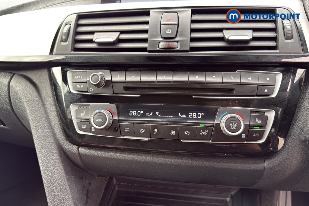 BMW 4 Series 420D 190 Sport Business Media Black #14