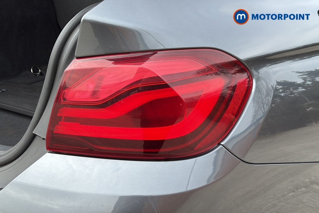 BMW 4 Series 420D 190 Sport Business Media Black #25