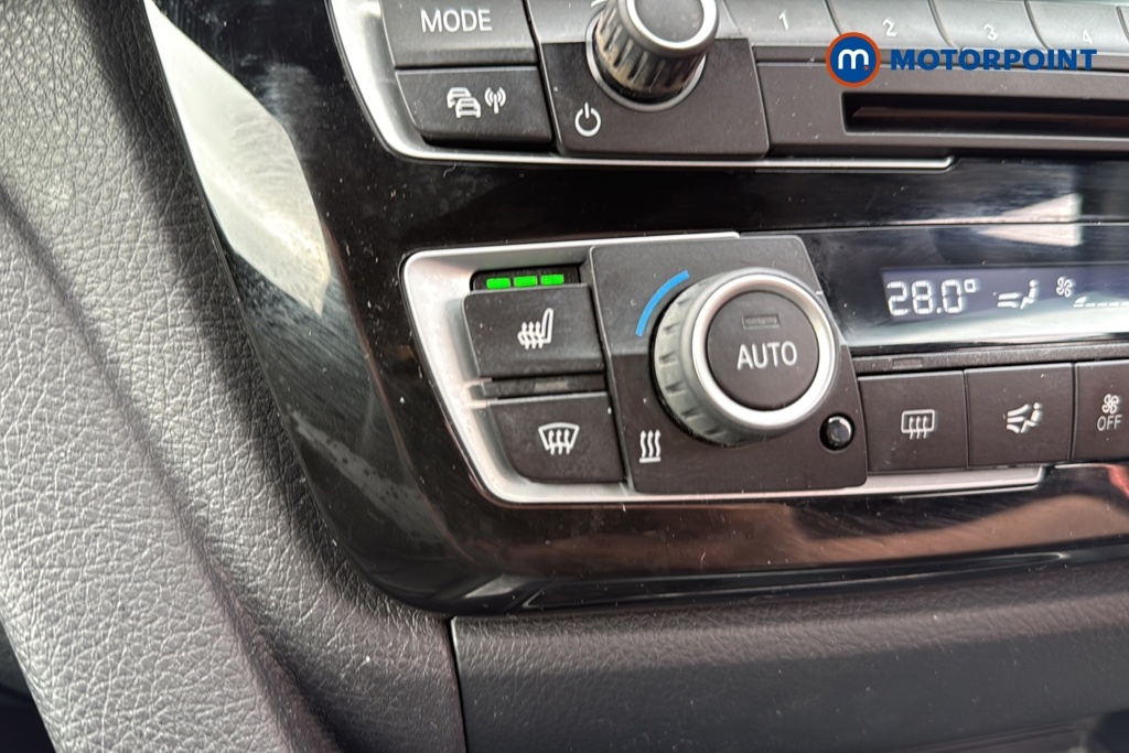 BMW 4 Series 420D 190 Sport Business Media Black #15