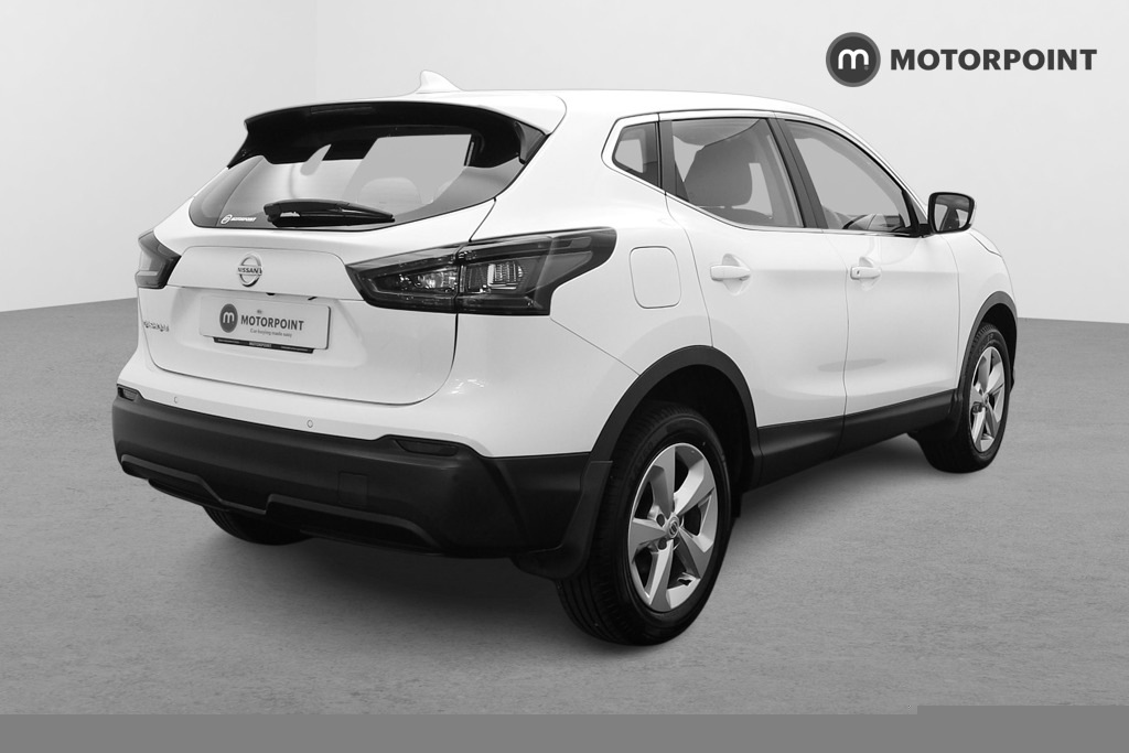 Nissan Qashqai 1.3 Dig-t 160 Acenta Premium White #6