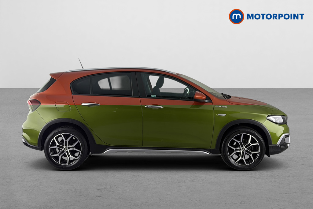 Fiat Tipo 1.5 Hybrid 48V Cross Ddct RX72KUJ Orange #4