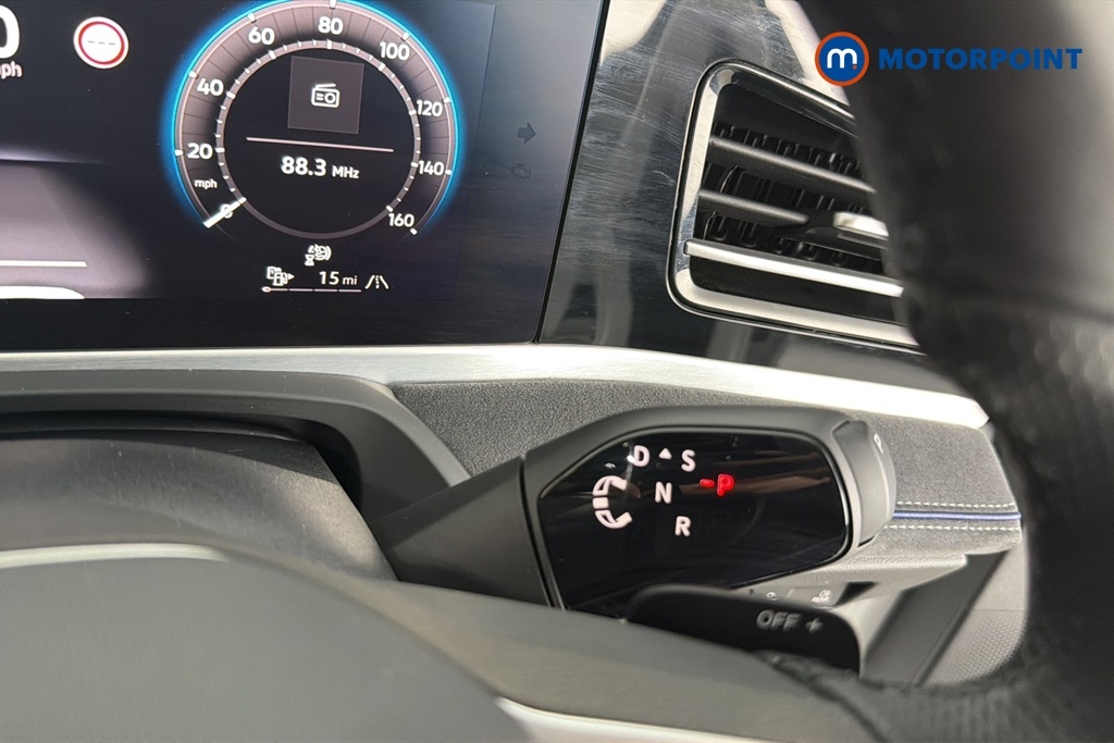 Volkswagen Passat 1.5 Tsi Ehybrid 19.7Kwh R Line Estate P Black #14
