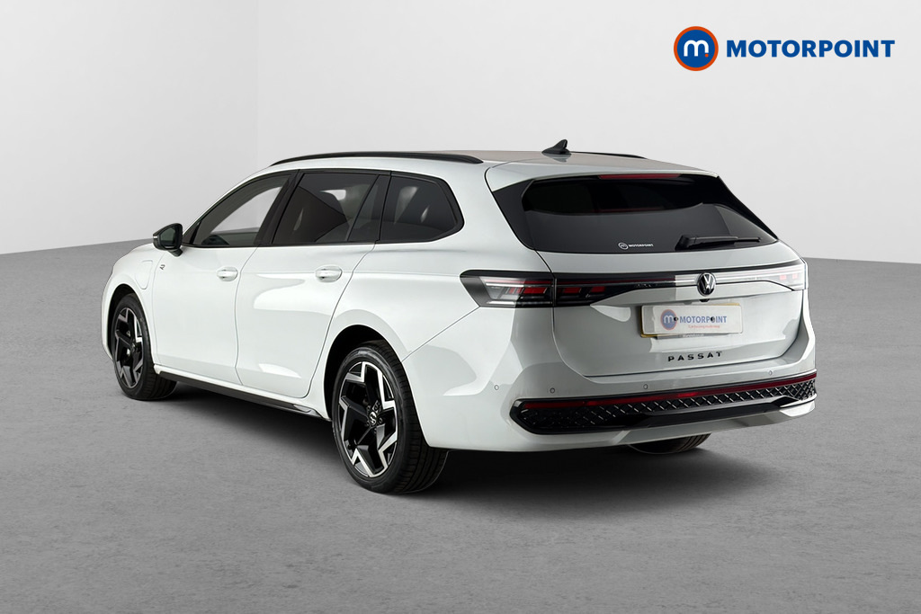 Volkswagen Passat 1.5 Tsi Ehybrid 19.7Kwh R Line Estate P Black #7