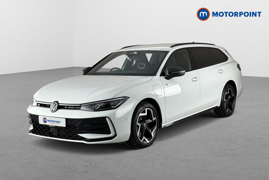 Volkswagen Passat 1.5 Tsi Ehybrid R-line Dsg White #3