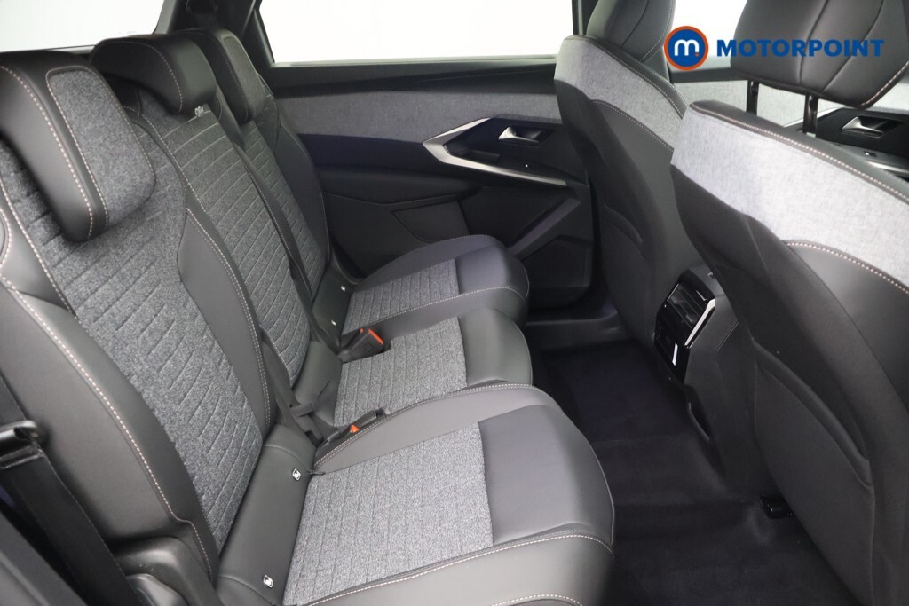 Peugeot 5008 Peugeot 5008 Gt Blue #26