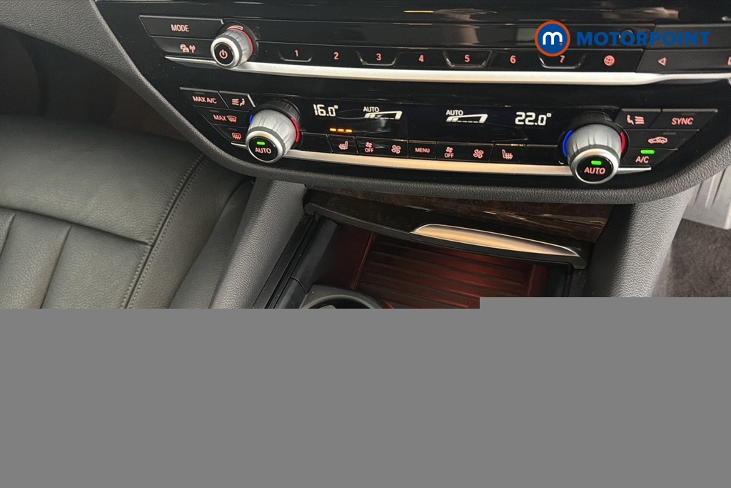 BMW 5 Series 3.0 530D M Sport Touring Xdrive Euro 6 Ss Blue #17