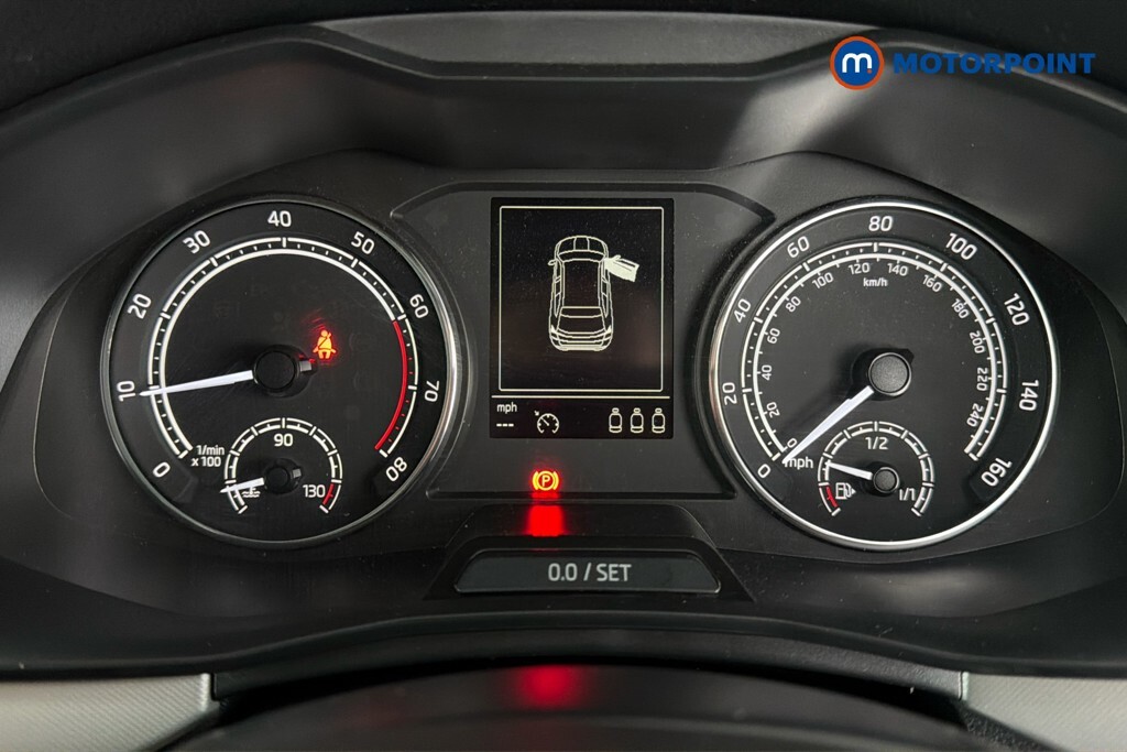 Skoda Kamiq 2023 Skoda Kamiq 1.5 Monte Carlo Tsi Dsg Silver #15
