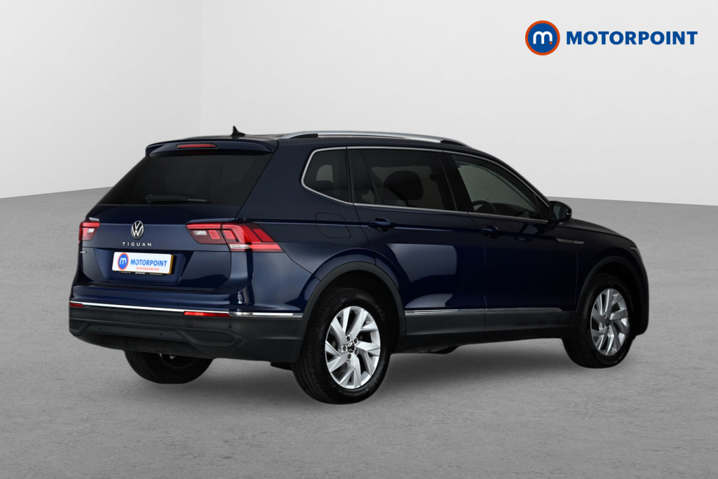 Volkswagen Tiguan Allspace Tiguan Allspace R-line Tdi 4Motion White #7