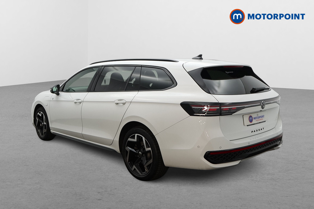 Volkswagen Passat 1.5 Tsi Ehybrid R-line Dsg White #5