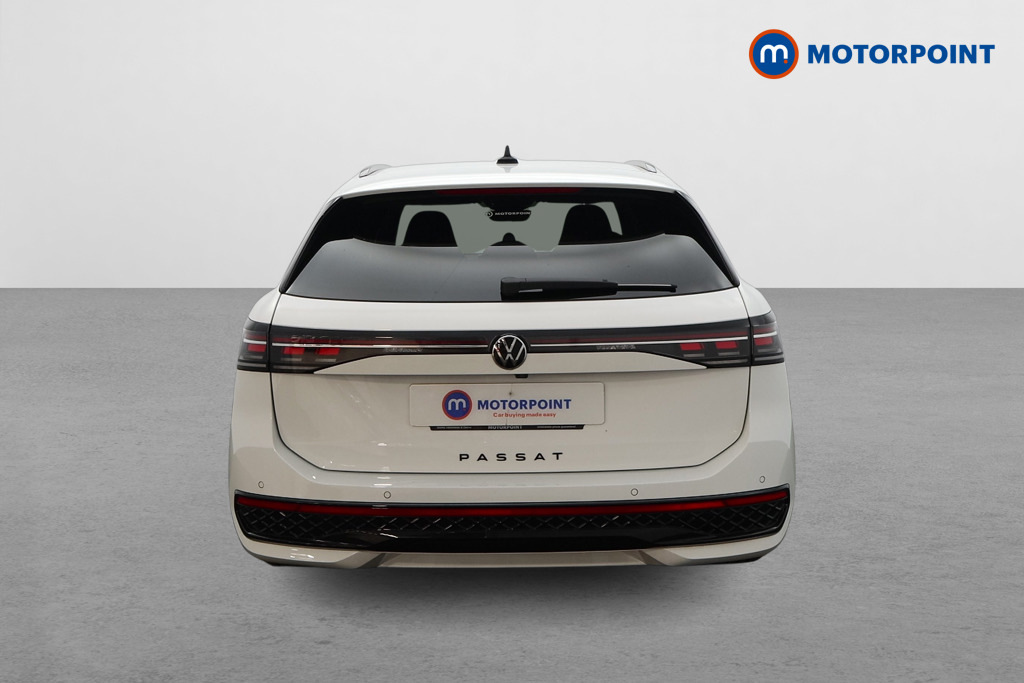 Volkswagen Passat 1.5 Tsi Ehybrid R-line Dsg White #6