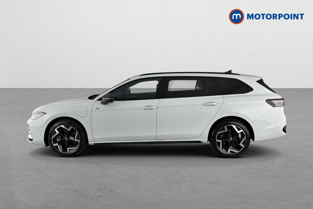 Volkswagen Passat 1.5 Tsi Ehybrid R-line Dsg White #6