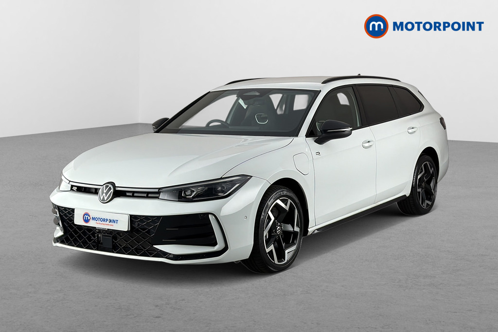 Volkswagen Passat 1.5 Tsi Ehybrid R-line Dsg White #3