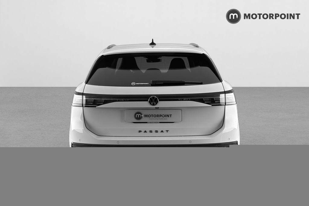 Volkswagen Passat 1.5 Tsi Ehybrid R-line Dsg White #5