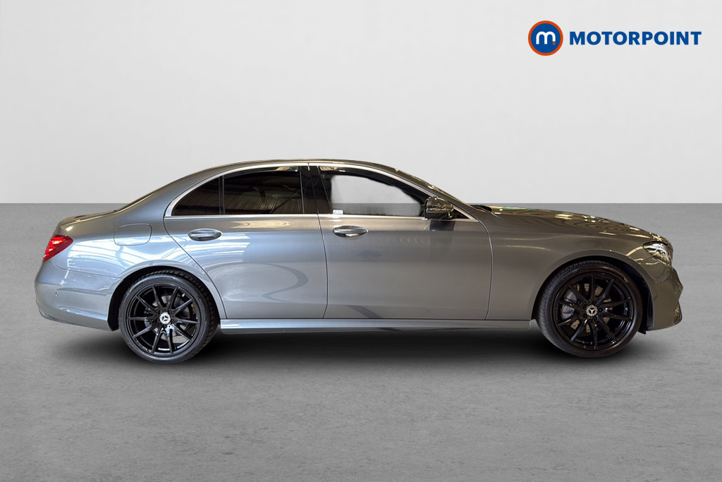 Mercedes-Benz E Class E220d Amg Line Edition Premium 9G-tronic LC69TZY Grey #4
