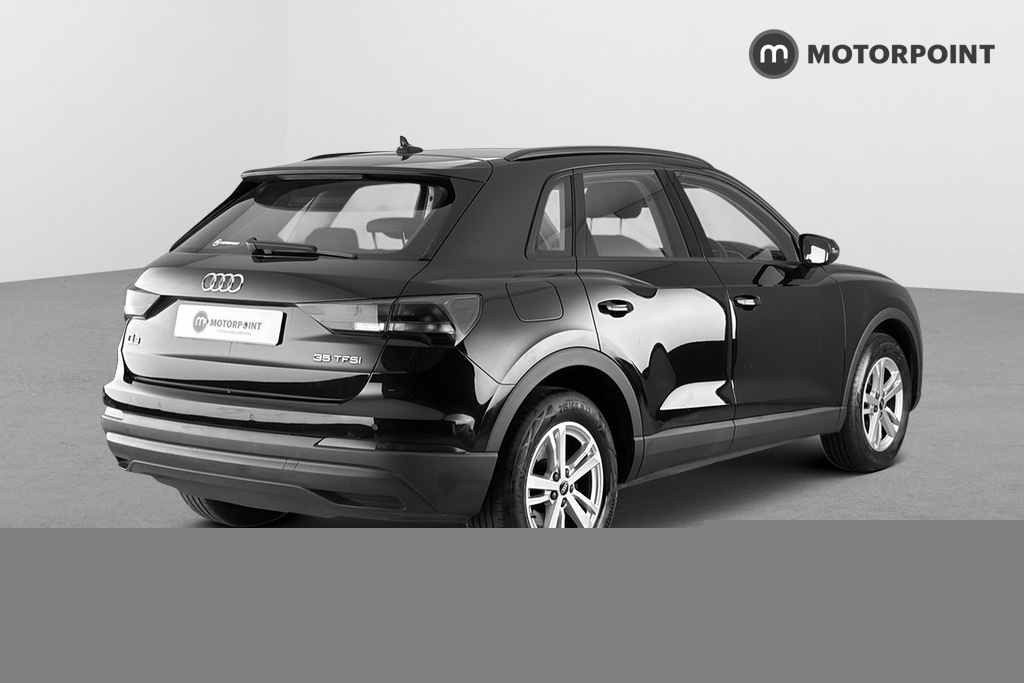 Audi Q3 35 Tfsi Technik S Tronic LM23AYB Black #4
