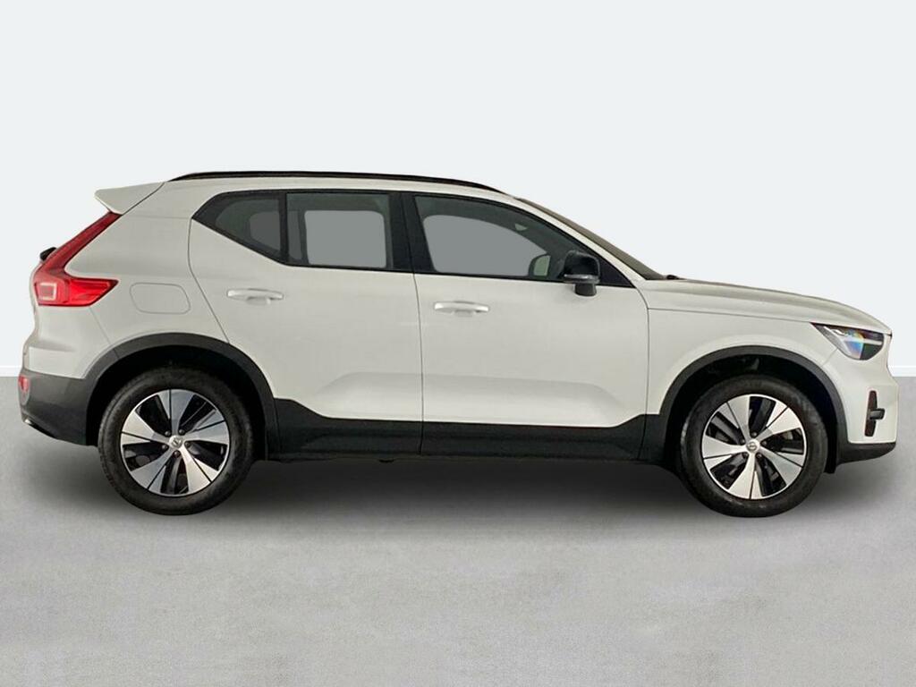 Volvo XC40 1.5 T4 Recharge Phev Plus Dark MD22XDO White #2