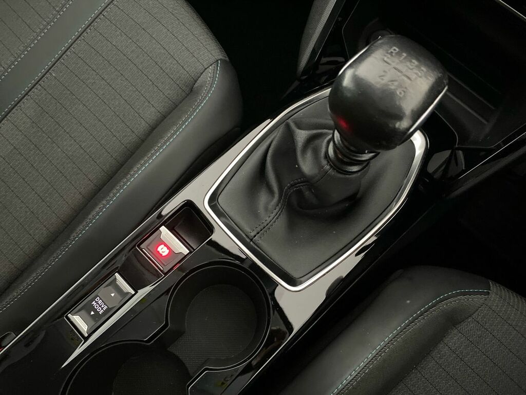 Peugeot 208 208 Active Premium Puretech Ss Black #14