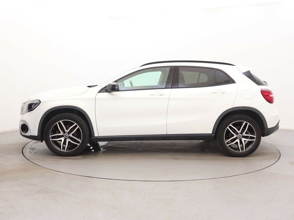 Mercedes-Benz GLA Class Gla 180 Urban Edition FX19FWK White #4