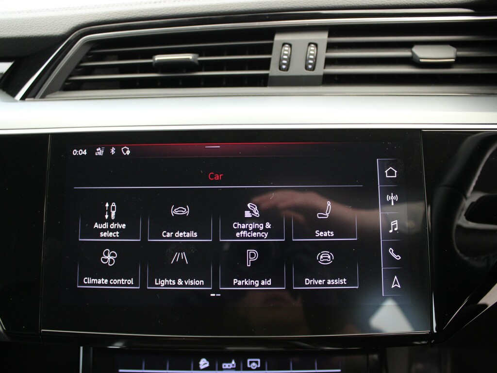 Audi E-tron 50 S Line Suv Quattro 71.2Kwh 3 White #19