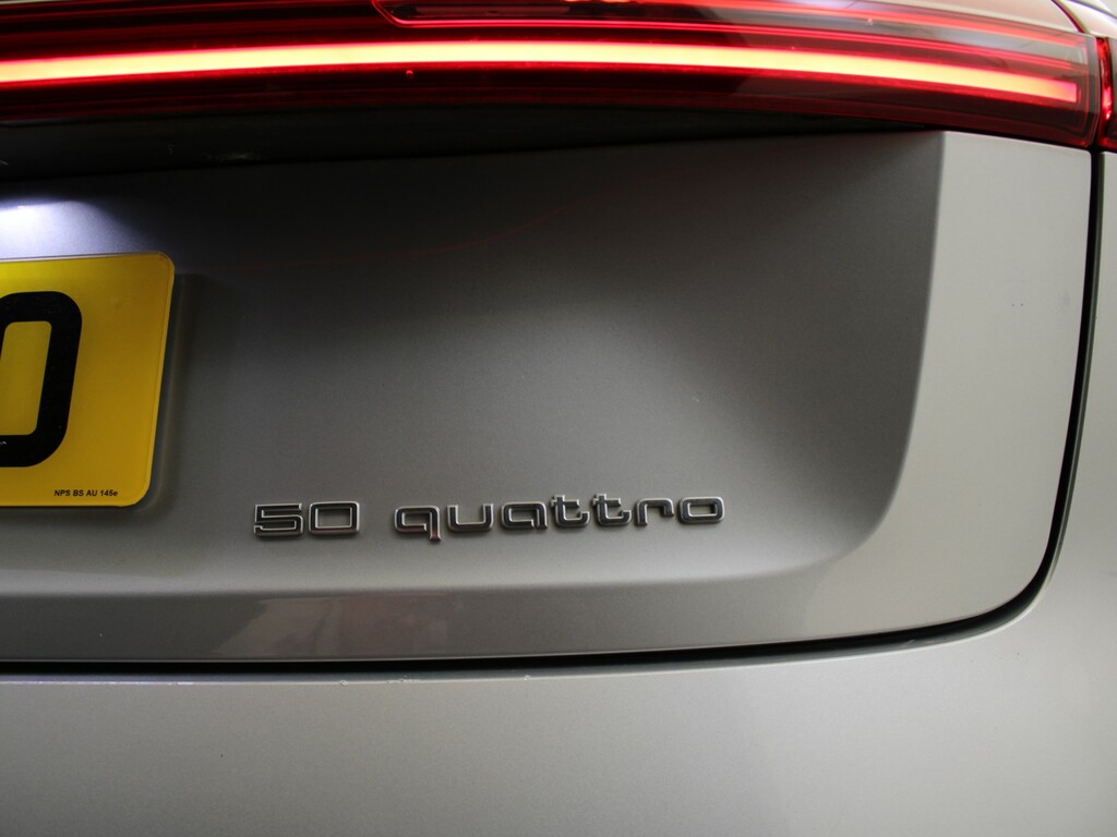 Audi E-tron 50 S Line Suv Quattro 71.2Kwh 3 White #32