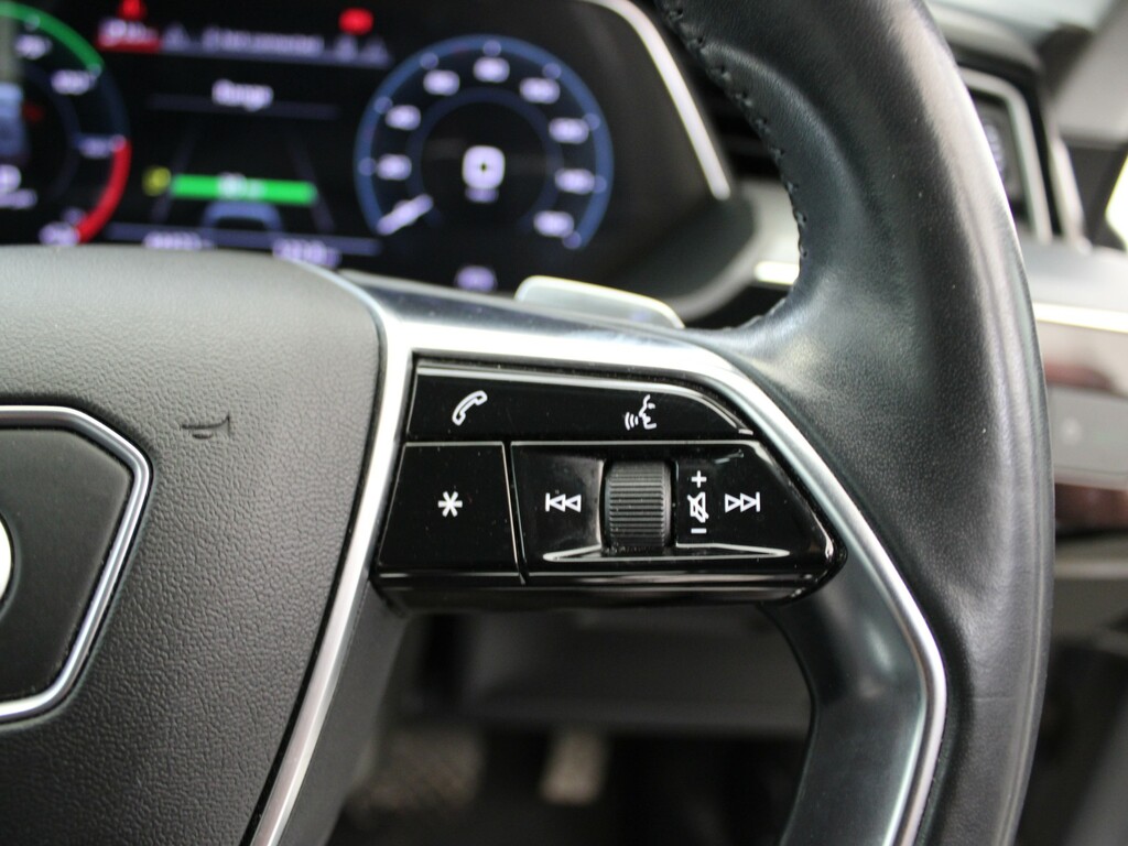 Audi E-tron 50 S Line Suv Quattro 71.2Kwh 3 White #25