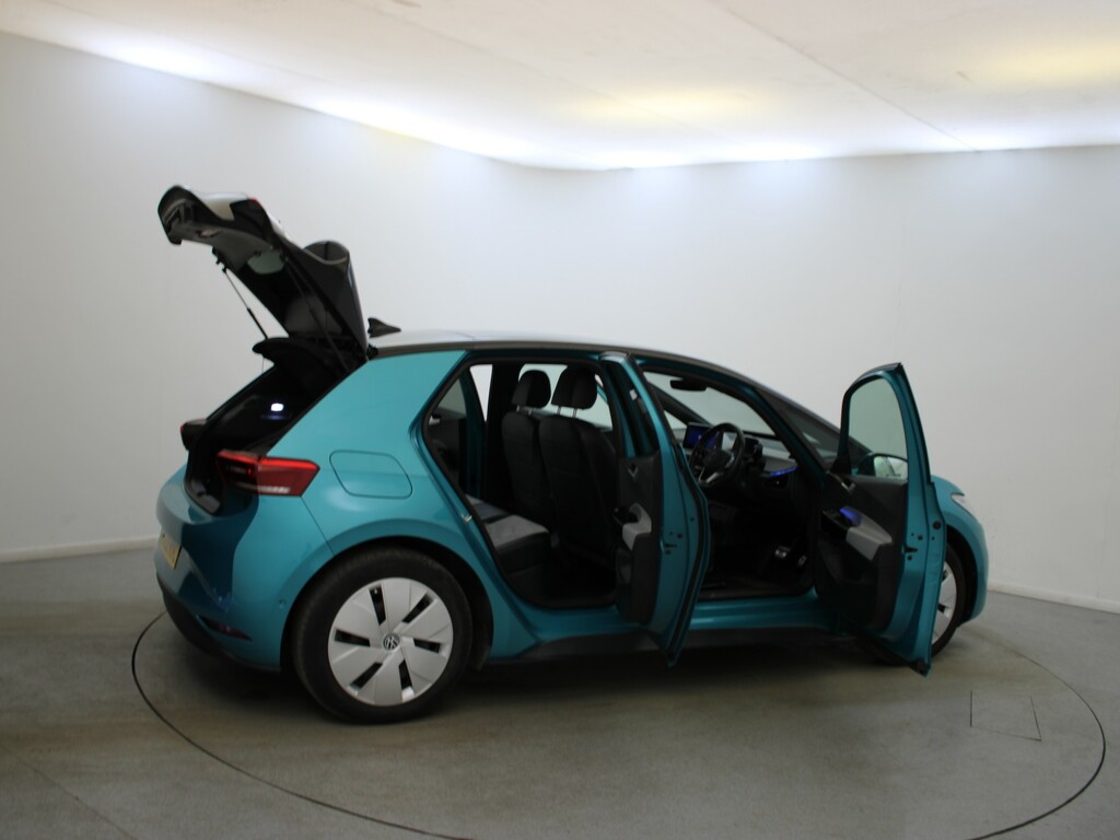 Volkswagen ID.3 Pro Performance 58Kwh Life Hatchback Grey #41