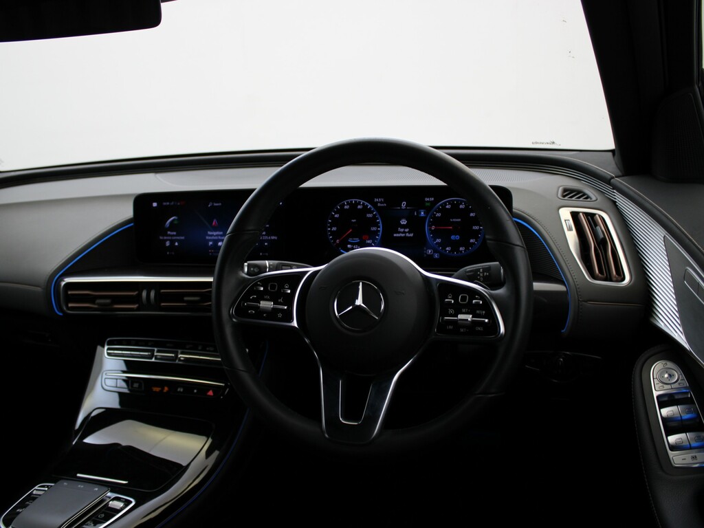 Mercedes-Benz EQC Amg Line Black #16
