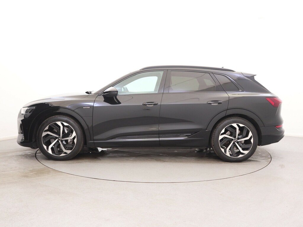 Audi E-tron 230Kw 50 Quattro 71Kwh Black Edition Black #4